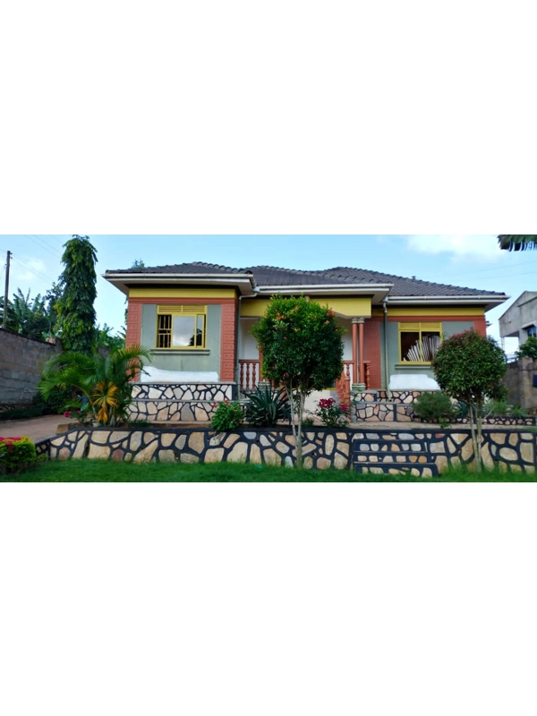 House for sale in lubowa kigo road-saf