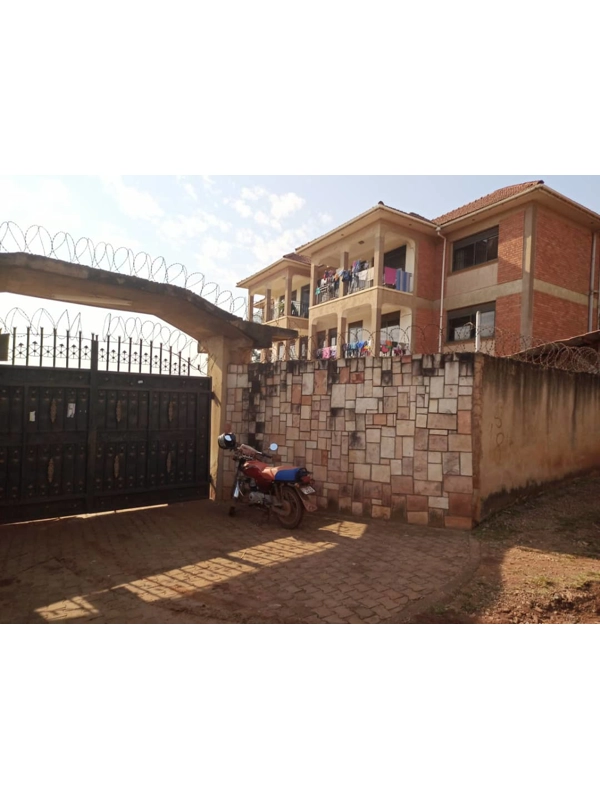 Ntinda 6units 3bedroom apatment block for sale-saf