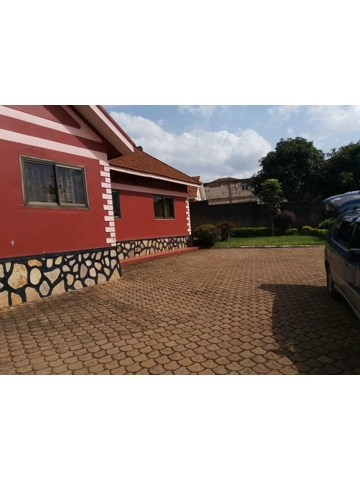 4 bedroom house in Uganda-saf