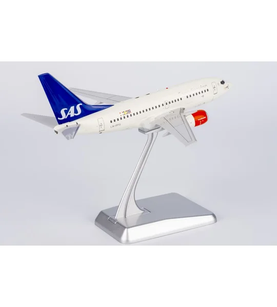 SAS Scandinavian Airlines Boeing 737-600 1:200