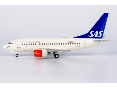 SAS Scandinavian Airlines Boeing 737-600 1:200