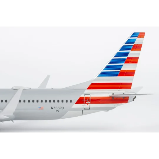 American Boeing 737-800 1:200