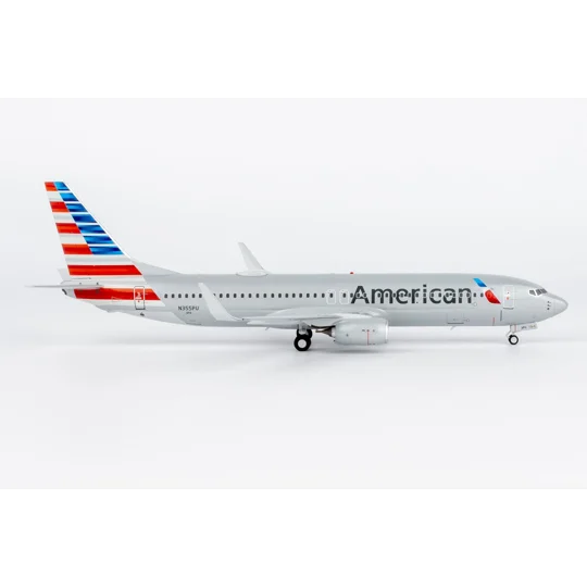 American Boeing 737-800 1:200