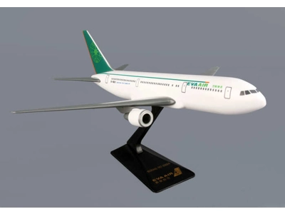 EVA Air Boeing 767-300ER 1:200