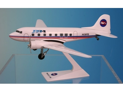 PBA Douglas DC-3 1:100