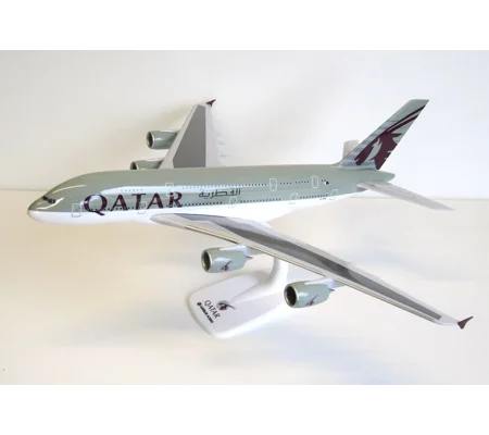 Qatar Airbus A380-800 1:200