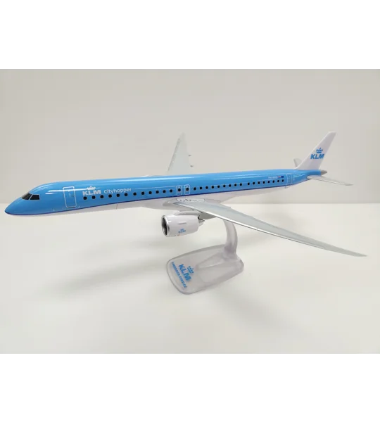 KLM Cityhopper Embraer 195-E2 1:100