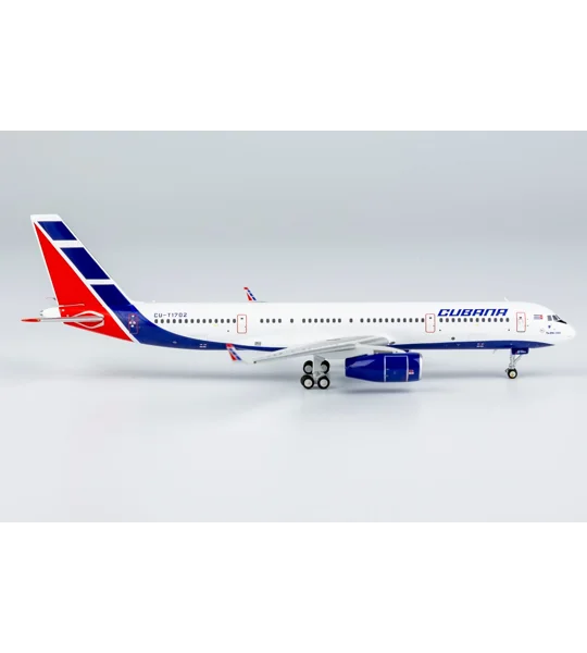 Cubana Tupolev TU-204-100 1:400