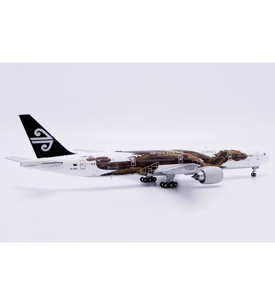 Air New Zealand Boeing 777-300ER "Smaug" 1:400