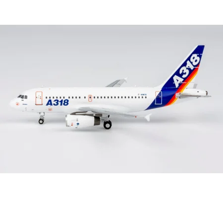 Airbus A318-100 1:400