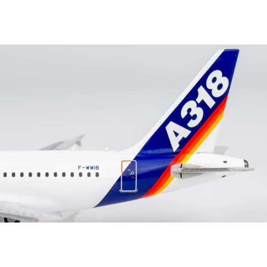 Airbus A318-100 1:400