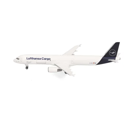 Lufthansa Cargo Airbus A321P2F 1:500