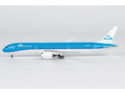 KLM Boeing 787-9 1:400