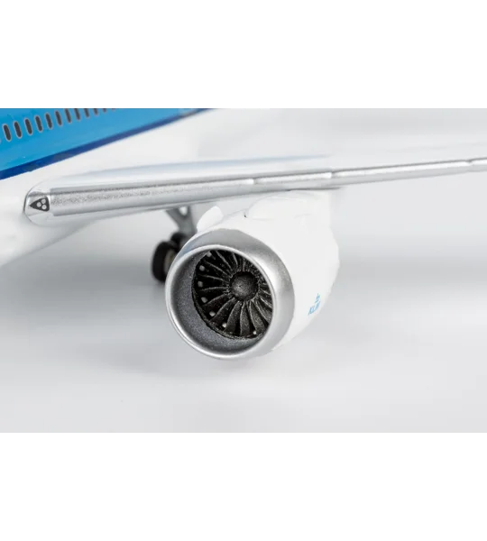 KLM Boeing 787-9 1:400