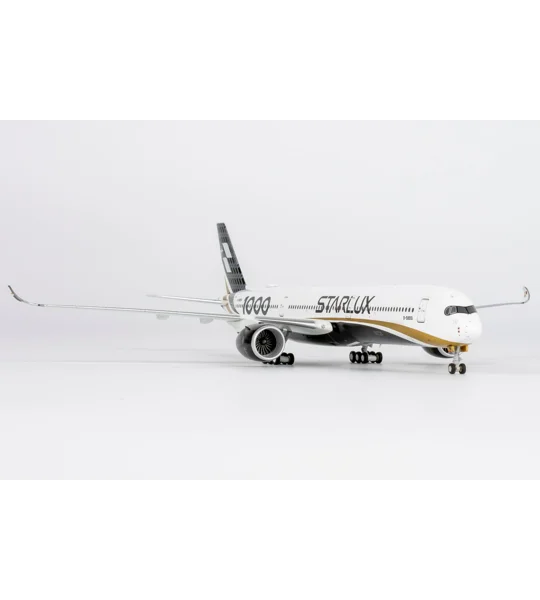 Starlux Airbus A350-1000 1:400