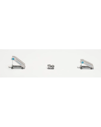 Pan Am passasjertrapper og traktor 1:200