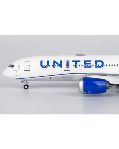 United Boeing 787-8 1:400