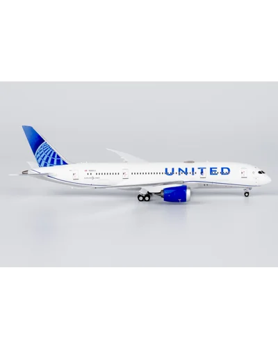 United Boeing 787-8 1:400