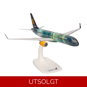 Icelandair Boeing 757-200 