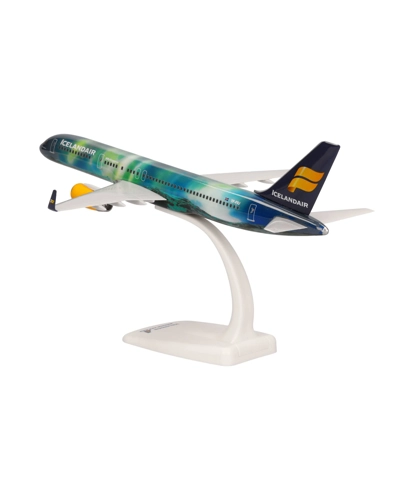 Icelandair Boeing 757-200 "Hekla Aurora" 1:200