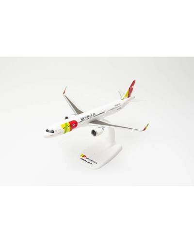 TAP Air Portugal Airbus A321LR 1:200