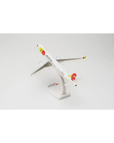 TAP Air Portugal Airbus A321LR 1:200