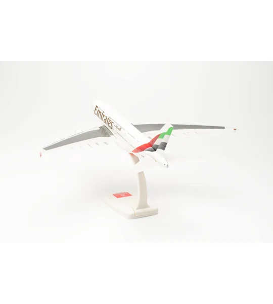Emirates Airbus A380-800 1:250