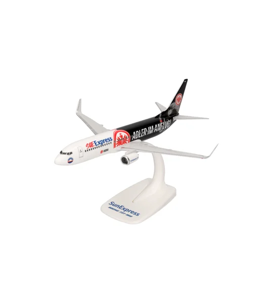 SunExpress Boeing 737-800 "Adler im anflug! - Eintracht Frankfurt" 1:200