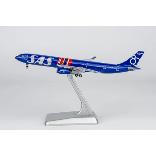 SAS Scandinavian Airbus A330-300 "80 Years" 1:400