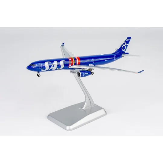 SAS Scandinavian Airbus A330-300 "80 Years" 1:400