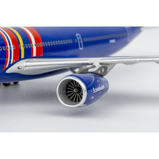 SAS Scandinavian Airbus A330-300 "80 Years" 1:400
