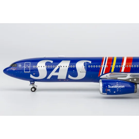SAS Scandinavian Airbus A330-300 "80 Years" 1:400
