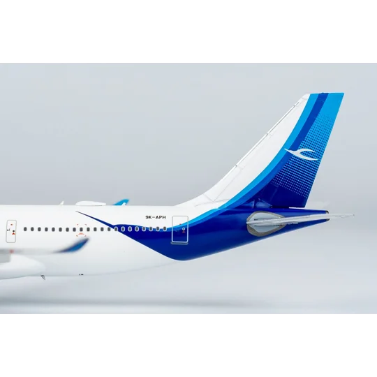 Kuwait Airbus A330-800 1:400