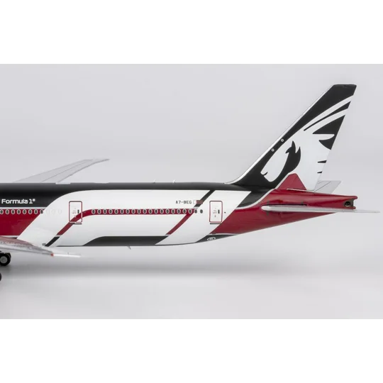 Qatar Boeing 777-300ER "Formula 1" 1:400