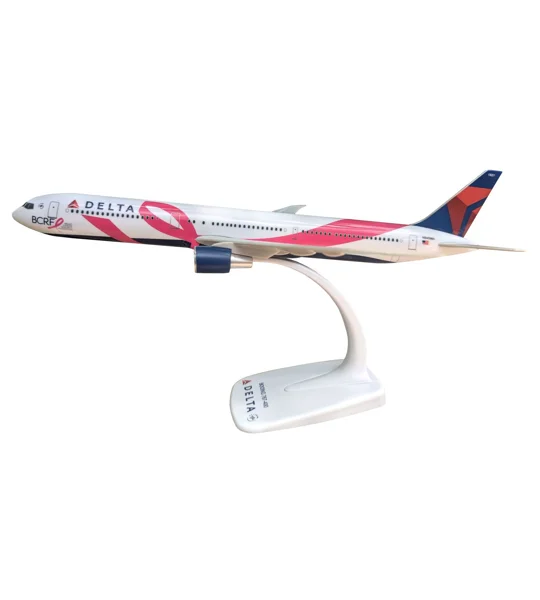Delta Boeing 767-400ER BCRF 1:200