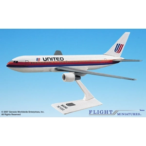 United Boeing 767-200 1:200