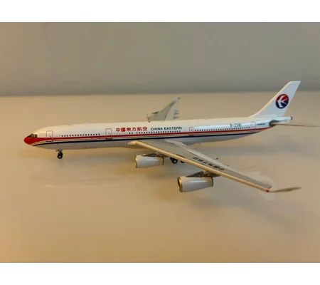 China Eastern Airbus A340-300 1:400