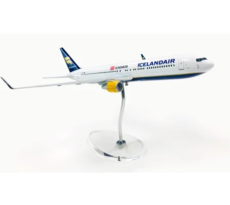 Icelandair Boeing 767-300ER "DB Schenker" 1:100