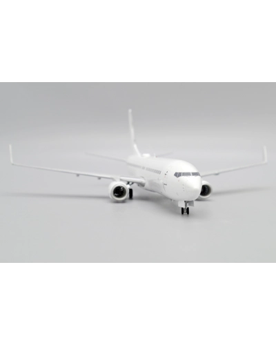 Boeing 737-800 Blank 1:200