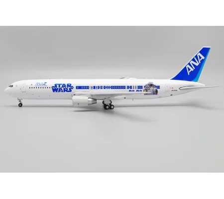 ANA Boeing 767-300ER "R2-D2" 1:200
