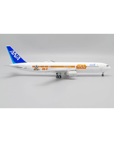 ANA Boeing 767-300ER "R2-D2" 1:200