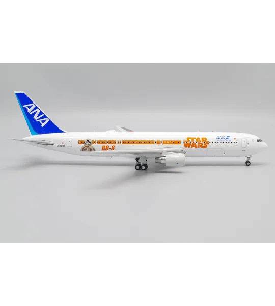 ANA Boeing 767-300ER "R2-D2" 1:200