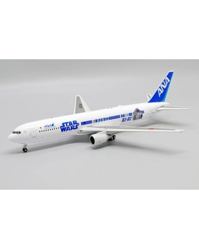 ANA Boeing 767-300ER "R2-D2" 1:200