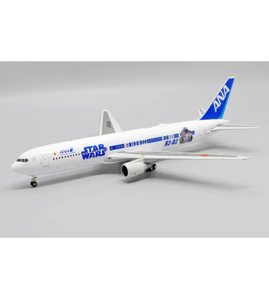 ANA Boeing 767-300ER "R2-D2" 1:200
