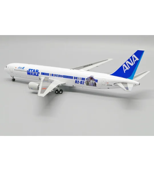 ANA Boeing 767-300ER "R2-D2" 1:200