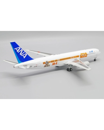 ANA Boeing 767-300ER "R2-D2" 1:200