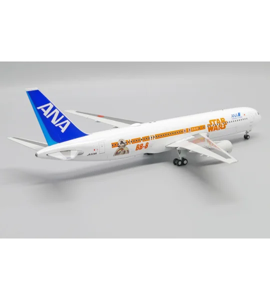 ANA Boeing 767-300ER "R2-D2" 1:200