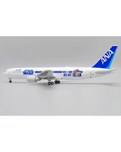 ANA Boeing 767-300ER "R2-D2" 1:200