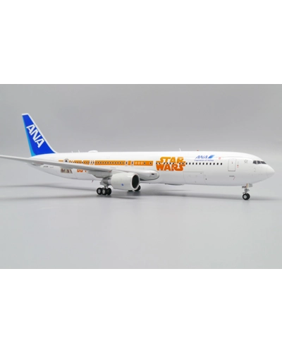 ANA Boeing 767-300ER "R2-D2" 1:200