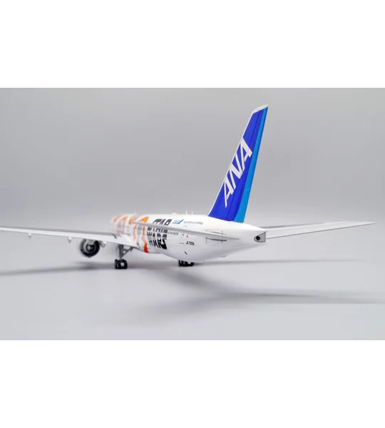 ANA Boeing 777-300ER "Star Wars" 1:200